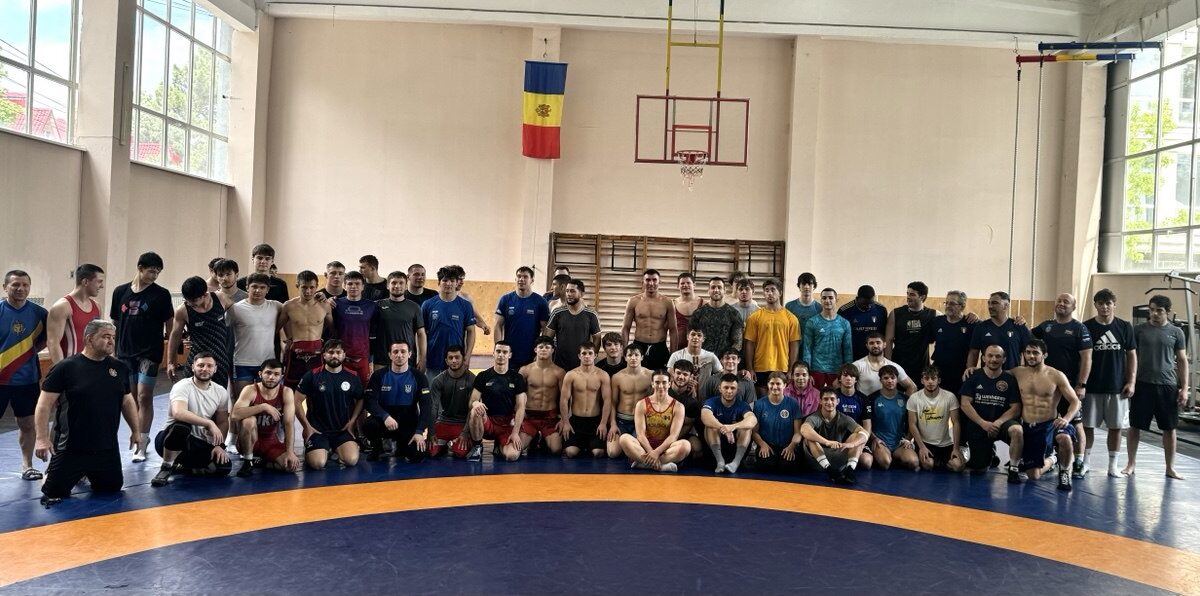 Збір у Молдові напередодні ЧЄ U20